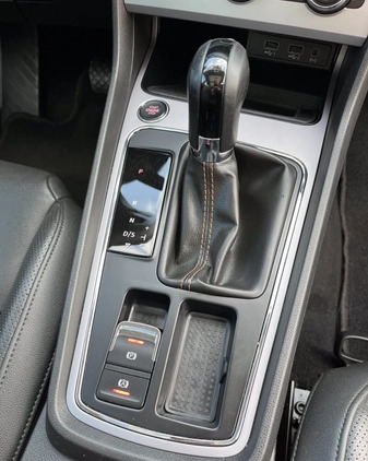 Seat Leon cena 79500 przebieg: 186000, rok produkcji 2019 z Żywiec małe 407